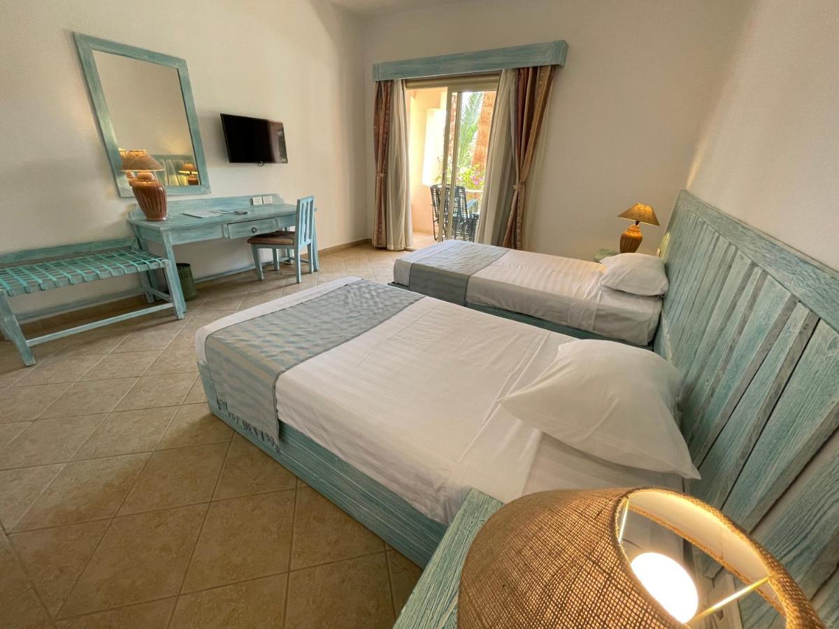 Blue Lagoon View Resort & Spa Marsa Alam Exterior photo